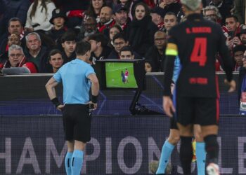 La crisis del VAR: el Real Madrid carga contra un sistema que Suecia rechazó y Noruega quiere prohibir