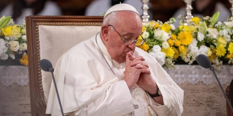 Última hora de la salud del papa Francisco, en directo: el Papa presenta una insuficiencia renal leve, pero mejora su anemia