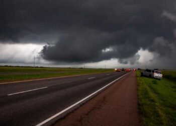 Varios tornados arrasan Oklahoma (EEUU) y dejan, al menos, cinco muertos