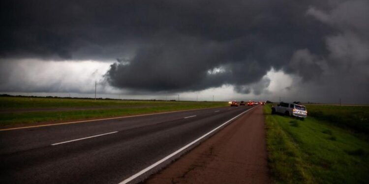 Varios tornados arrasan Oklahoma (EEUU) y dejan, al menos, cinco muertos