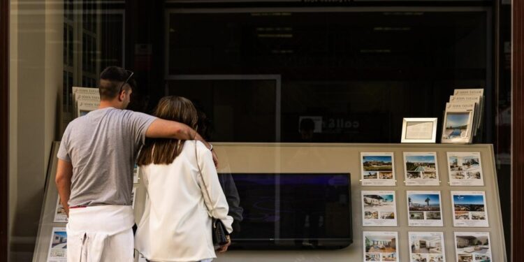 España, en su peor dato de emancipación juvenil desde 2006: ‘No queremos un país de propietarios ricos e inquilinos pobres’