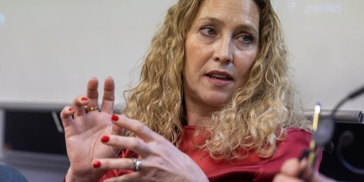 Gisela Renés, psicóloga y psicoanalista: ‘Muchas depresiones en la infancia llevan al suicidio en la adolescencia’