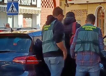 Expulsado un combatiente de ISIS que entró en Ceuta nadando y capturado un yihadista radicalizado en Valencia