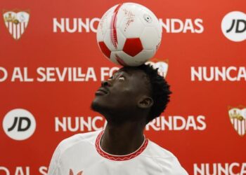 El mercado fantasma de LaLiga: Argentina, República Checa o la segunda inglesa gastan más que los clubes españoles