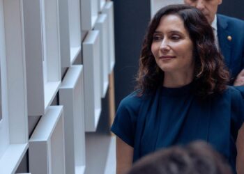 Ayuso respalda que Bruselas investigue y cuestione ‘el Estado de derecho’ de Sánchez en España