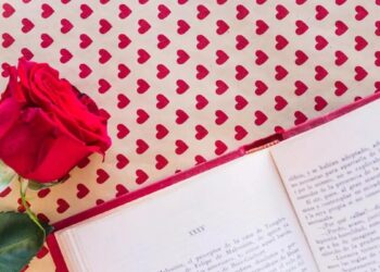 Cinco novelas románticas para regalar por San Valentín