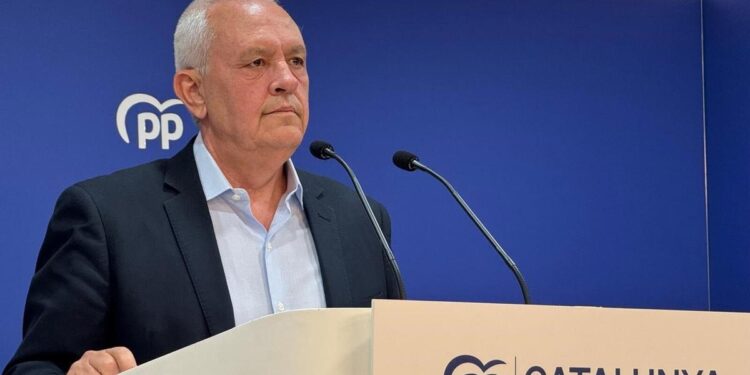 El PP catalán ve bien que los Mossos asuman más competencias en puertos y aeropuertos