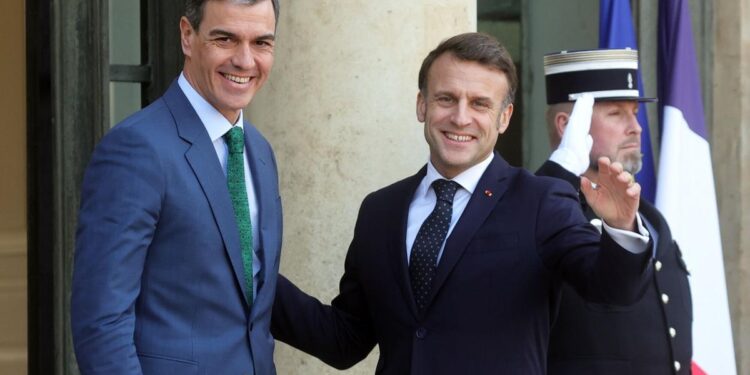 Sánchez se planta en el 2% de gasto en defensa y pide emitir deuda para financiar una seguridad común