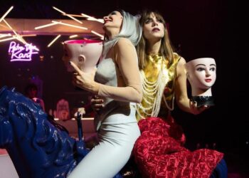 ‘Las amargas lágrimas de Petra von Kant’: mujeres atrapadas en el amor tóxico y la crueldad