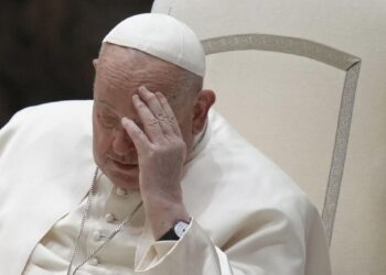 Todas las opciones del papa Francisco ante la enfermedad