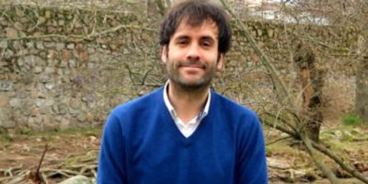 He venido a hablar de mi libro: Jorge Freire, autor de ‘Los extrañados’