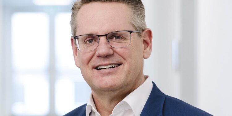 Stada factura 4.059 millones de euros en 2024, un 9% más