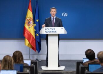 Las CCAA del PP renuncian por ahora a la quita de deuda y redoblan el choque contra Montero: ‘Solo lo hacen por Cataluña’