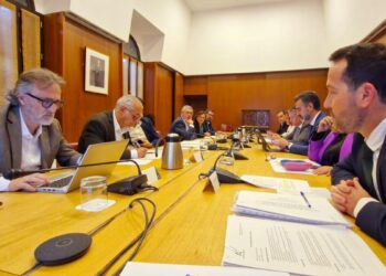 Gobierno y Junta de Andalucía rebajan la tensión por el choque con el Algarrobico y aíslan Doñana del ruido