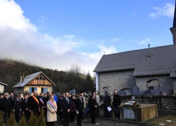 Homenajes a las víctimas del avión de Germanwings diez años después del accidente