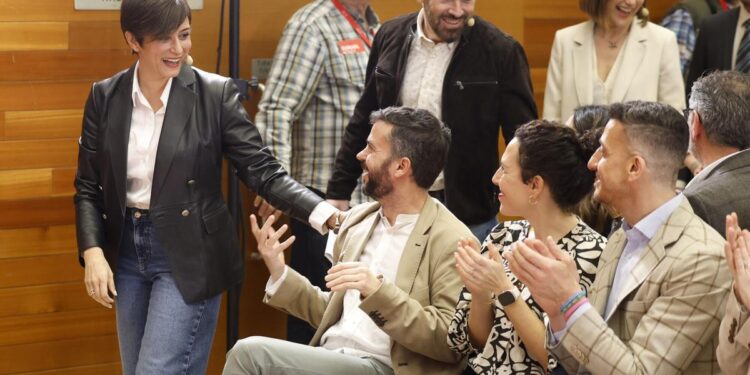 Isabel Rodríguez defiende la ‘acción’ del Gobierno en Vivienda frente al ‘no hacer nada y libre mercado’ del PP