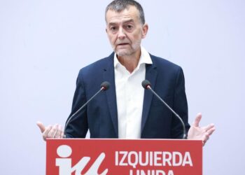 IU reclama a Yolanda Díaz una mesa de partidos de Sumar tras las diferencias sobre el gasto militar