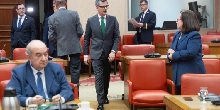 Bolaños reprocha a ERC y Junts sus críticas a la Justicia y pide al PP que no siga las ‘chorradas’ de Vox