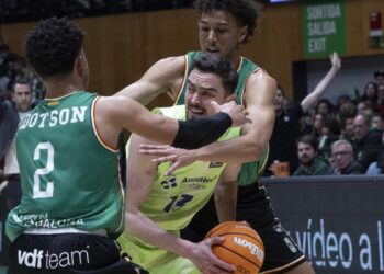 El Barça frustra la fiesta del Joventut