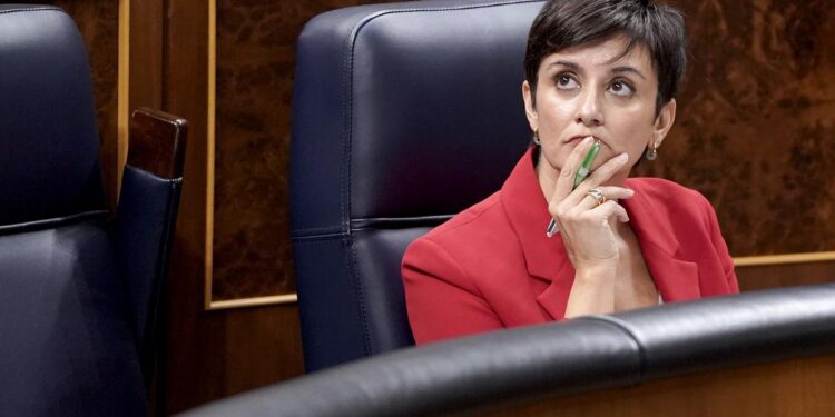 Isabel Rodríguez refuerza su núcleo duro con un ‘gurú’ próximo a Sumar y crítico con la política de vivienda del Gobierno