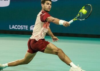 Alcaraz se acostumbra a perder