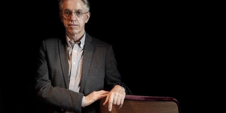 Julián Casanova: ‘Hay una operación para rehabilitar la figura de Franco’