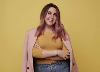 Carolina Iglesias, guionista, cómica y presentadora: ‘De adolescente quería ser guionista o correctora ortográfica’