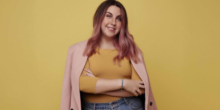 Carolina Iglesias, guionista, cómica y presentadora: ‘De adolescente quería ser guionista o correctora ortográfica’