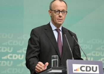 La gran coalición de Merz levantará el freno a la deuda por la vía rápida para Defensa