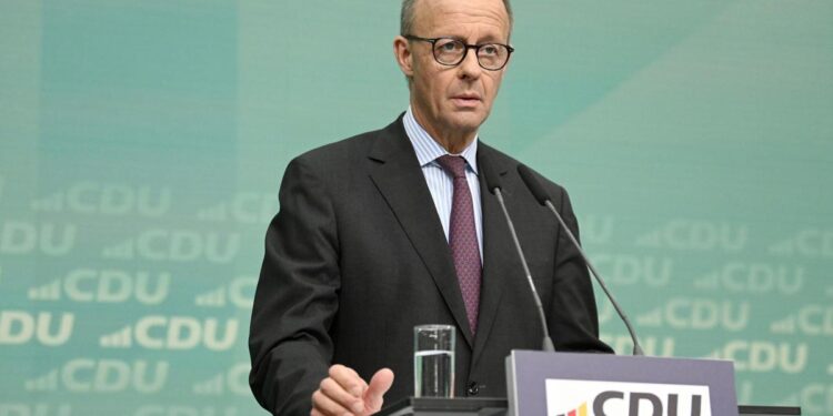 La gran coalición de Merz levantará el freno a la deuda por la vía rápida para Defensa