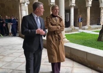 Guardiola y Page se reúnen en Mérida para tratar el AVE Madrid-Lisboa y la cooperación en emergencias