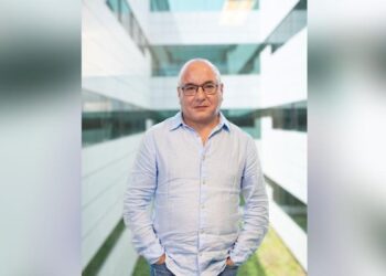 Sergio Vázquez Estévez, doctor: ‘En un futuro secuenciaremos a todos los pacientes e iremos a tratar la mutación genética que provoca el cáncer’