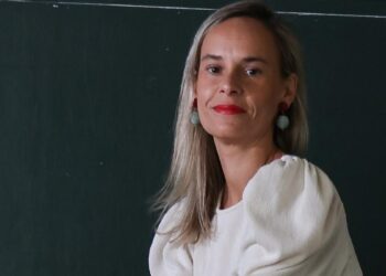 Los libros recomendados por ABRIL: Cristina Oñoro, Carlos Pardo y Elvira Dones