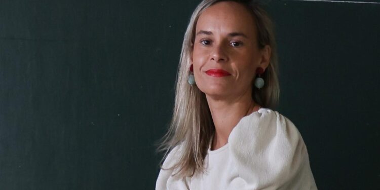 Los libros recomendados por ABRIL: Cristina Oñoro, Carlos Pardo y Elvira Dones