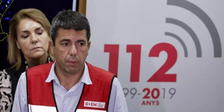 El nuevo relato de Mazón amplía a casi tres horas el vacío de su cronología en lo peor de la dana