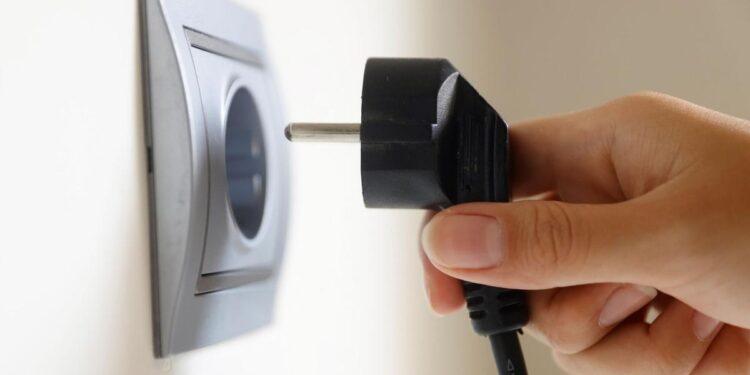 Ligero descenso en la factura de la luz: últimas actualizaciones hoy, 15 de marzo