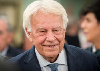 Felipe González critica a Pedro Sánchez por renunciar a los Presupuestos: ‘Es un incumplimiento constitucional’