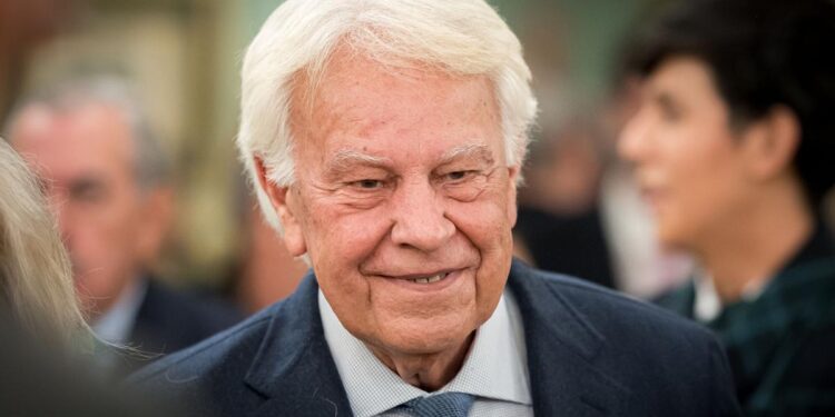 Felipe González critica a Pedro Sánchez por renunciar a los Presupuestos: ‘Es un incumplimiento constitucional’