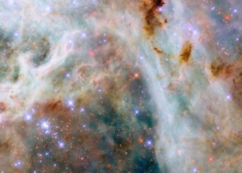 Hubble capta un paisaje de nubes cósmicas