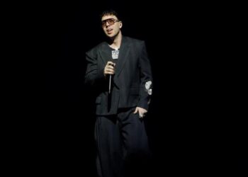 Quevedo canta en Madrid su tema oculto y rinde tributo al 7: ‘Saqué una canción y nadie la ha encontrado’