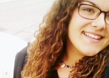 Fátima Ofkir, la amnistiada tras pasar 7 años en una prisión de Omán: ‘Ya estoy en casa, cuando esté estabilizada podré hablar’