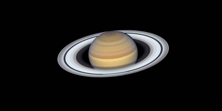 La primavera da comienzo con un inusual fenómeno astronómico: Saturno ‘pierde’ sus anillos este fin de semana