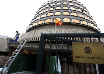 Los expertos ven lagunas en el pacto PSOE-Junts sobre inmigración y no descartan un conflicto constitucional