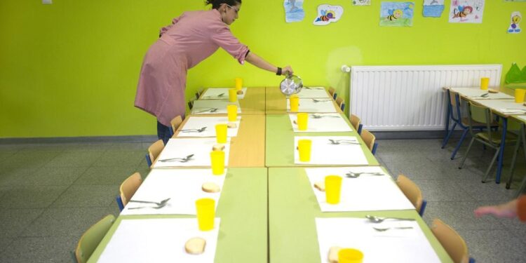 Comedores escolares en Madrid: un servicio ‘en general, bueno’ que el nuevo real decreto obligará a mejorar