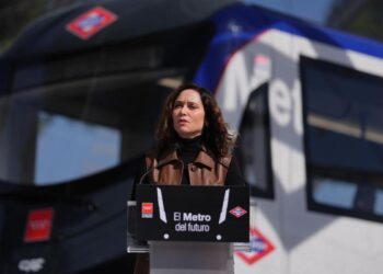 Puente acusa a Ayuso de no celebrar la inauguración de la ampliación de la Línea 3 de Metro para evitar su presencia