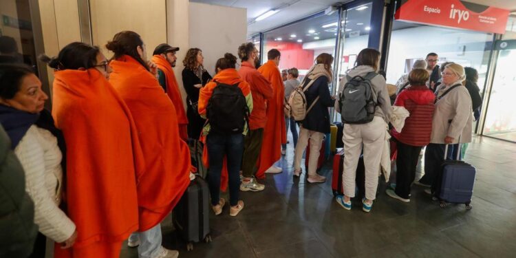 Aena asegura que los aeropuertos funcionan ya con normalidad