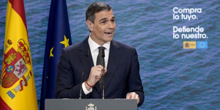 Sánchez viaja este lunes a China y Vietnam con el objetivo de diversificar mercados