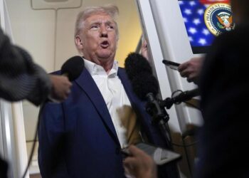 Trump excluye a móviles y ordenadores de sus ‘aranceles recíprocos’