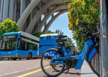 Transporte gratis esta semana en Madrid: bicimad se suma por primera vez a los autobuses