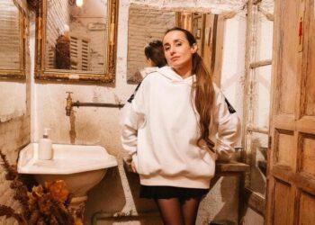 Zahara: ‘Si alguien se ofende por cantarle a mis maricas, que no venga a mis conciertos’